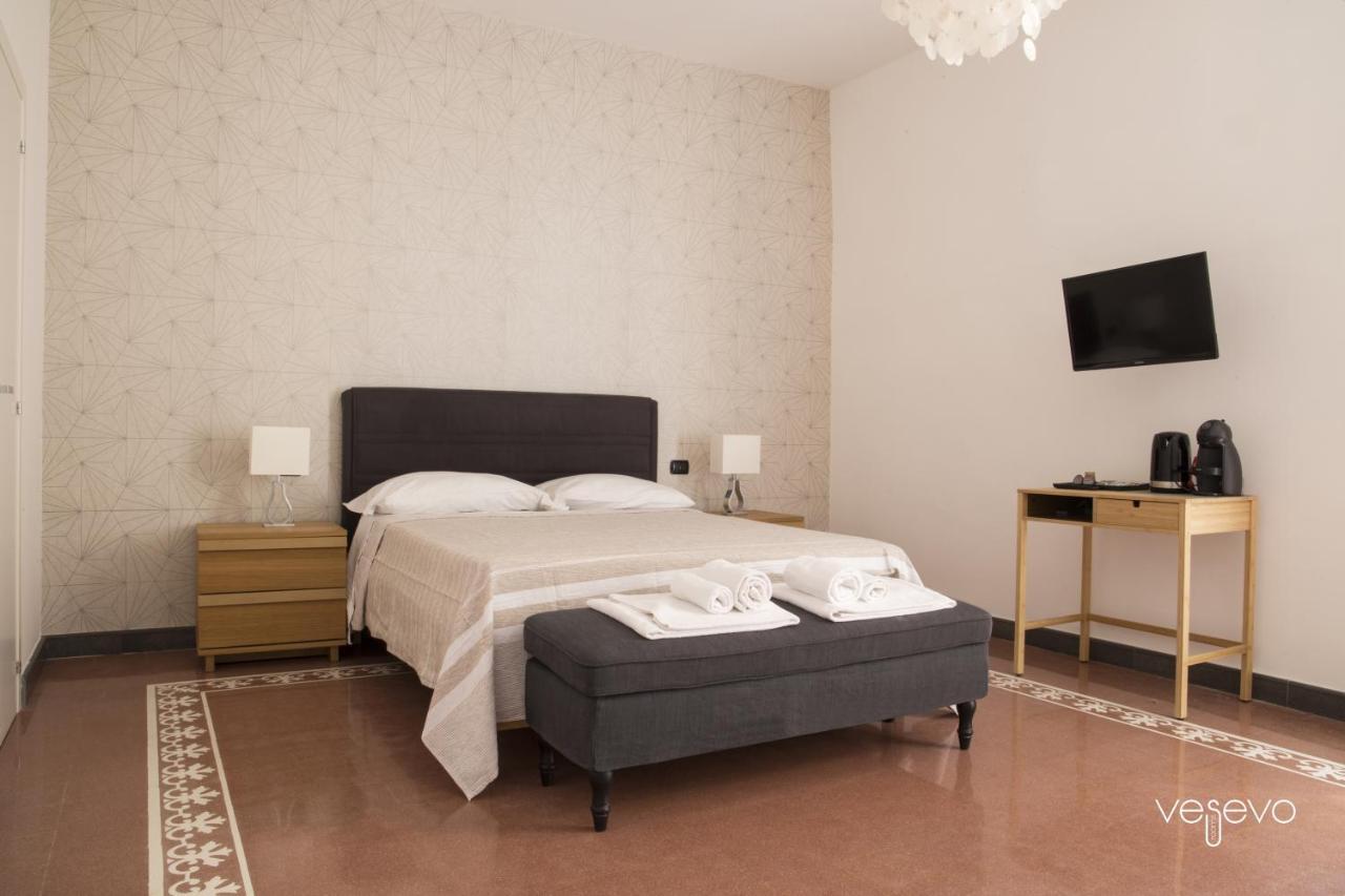 Vesevo Rooms Naples Extérieur photo